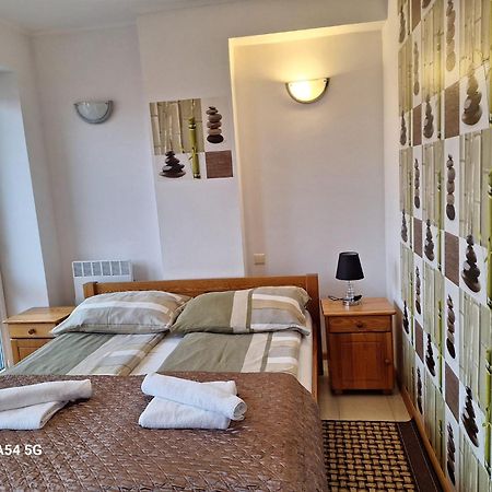 Apartament Z Basenem Do 8 Miejsc Noclegowych Ustronie Morskie Exterior foto