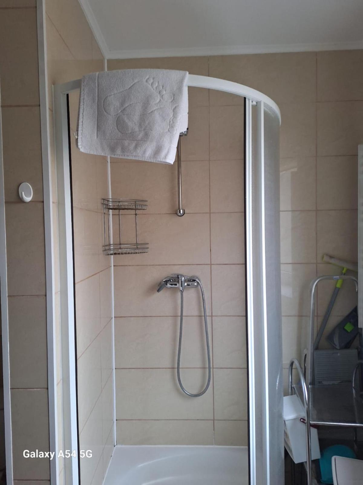 Apartament Z Basenem Do 8 Miejsc Noclegowych Ustronie Morskie Exterior foto