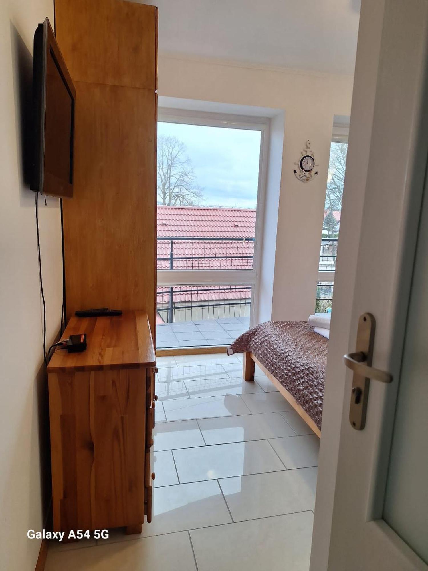 Apartament Z Basenem Do 8 Miejsc Noclegowych Ustronie Morskie Exterior foto